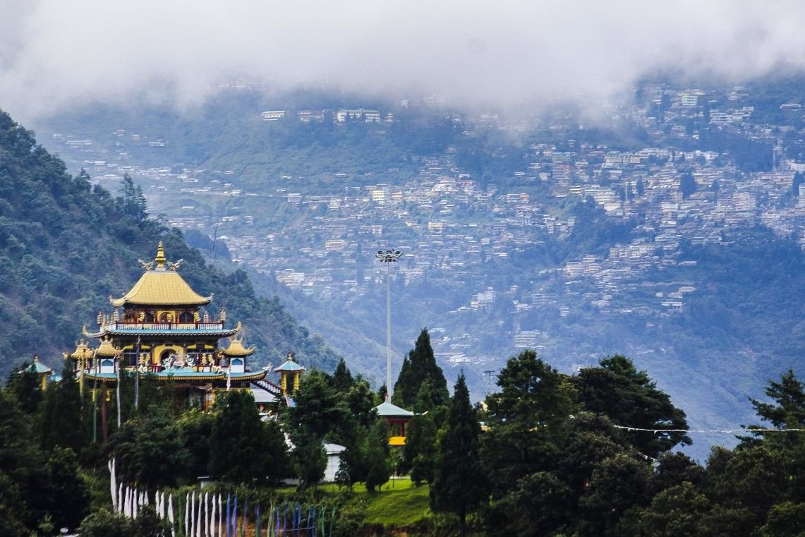 North East Explorer: Tawang to Kaziranga