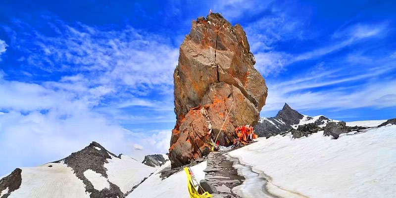 Shrikhand Mahadev Trek – The Ultimate Pilgrimage Trail